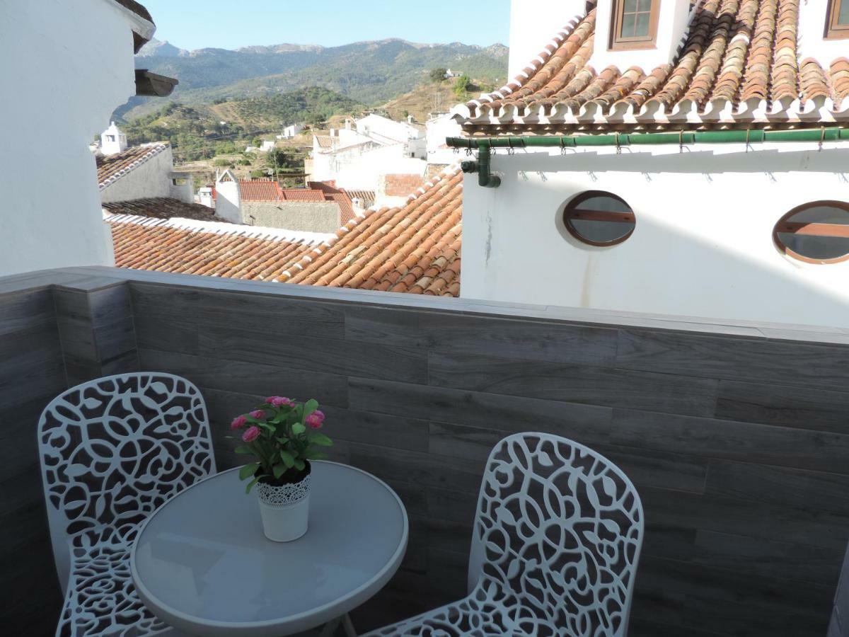 Casa Las Tres Conchas Yunquera Esterno foto